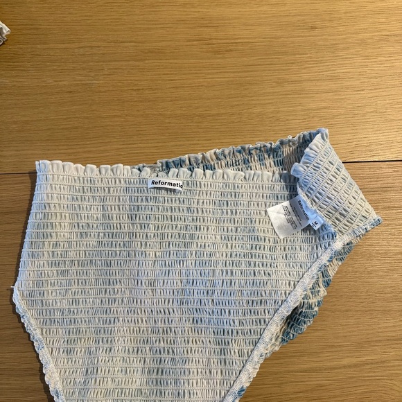 Reformation Smocked Bikini Set - Blue and White top size S and bottom size M - Picture 6 of 6
